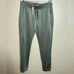 NWT‎ AQ Sport Women's Gray Joggers Size XL